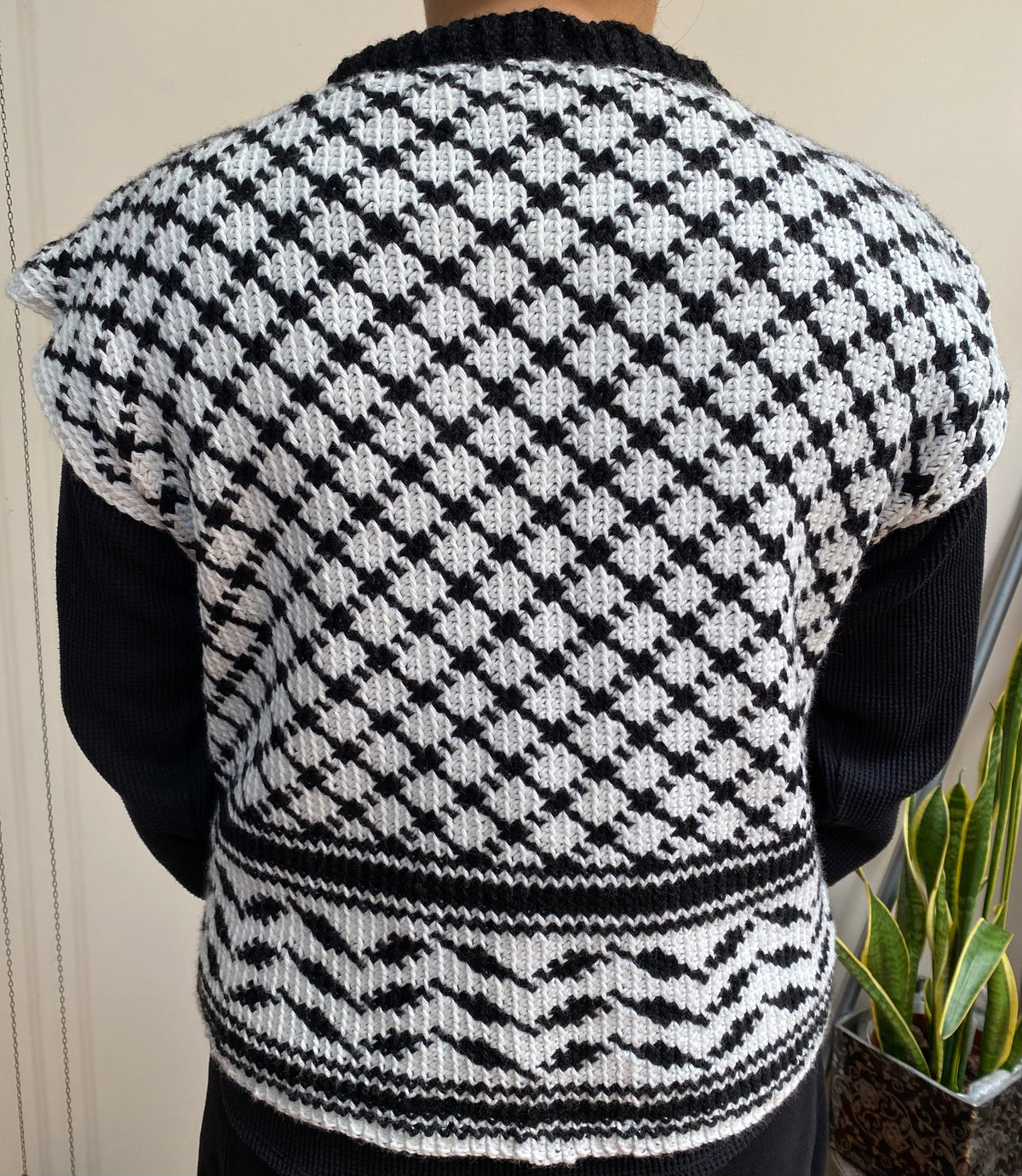 Kufiya Sweater